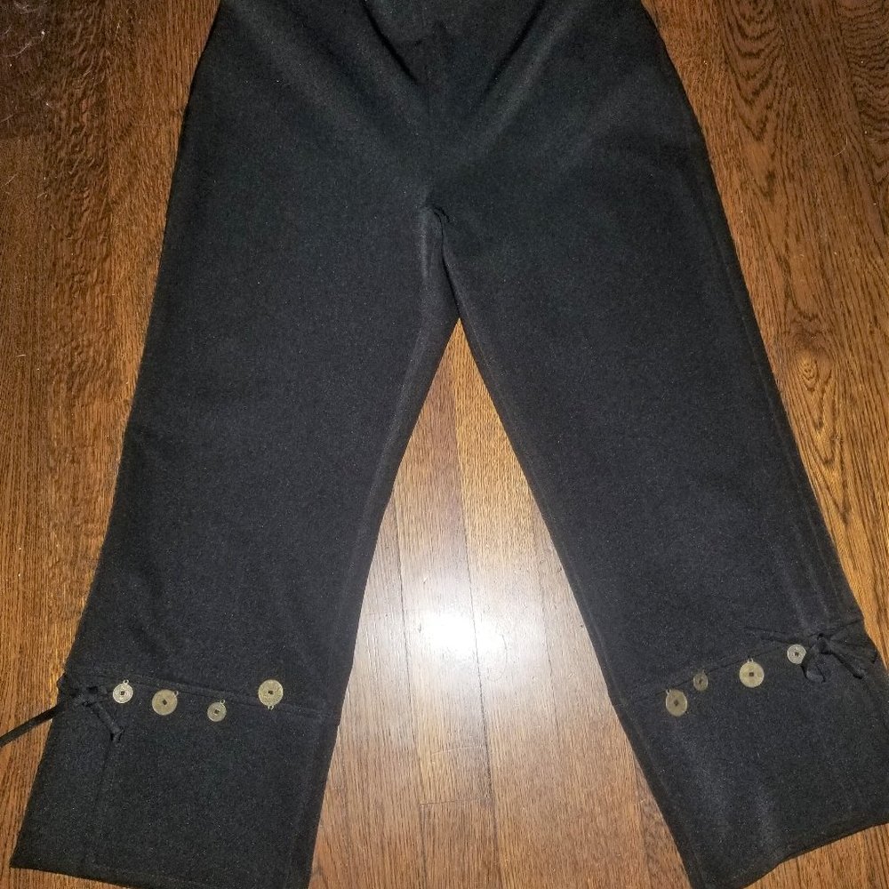 Joseph Ribkoff Flat Front Cropped Pants - Size 6